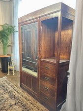 Armadio Antico in Legno